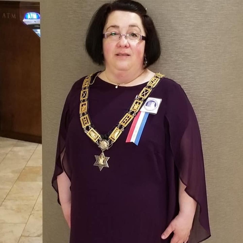 Meet your Posher, Marcia